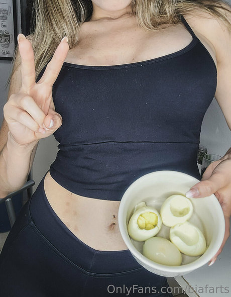 bia farts ポルノスター 写真