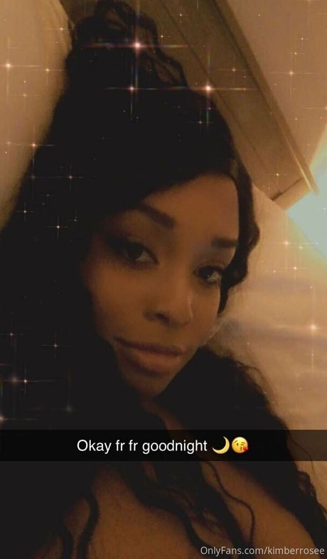 kimberrosee ヌードスター 写真