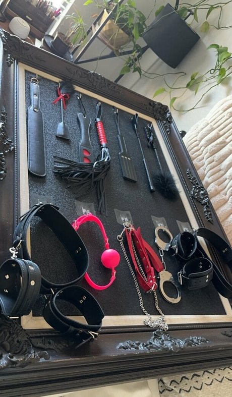 プッシー尻オンリーファンズ ヌード 画像