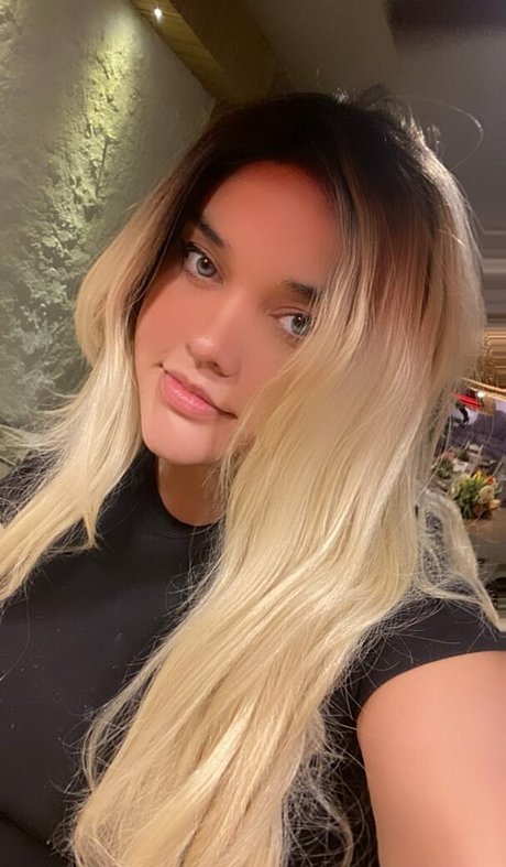 Honeygiri 裸の女優 アーカイブ