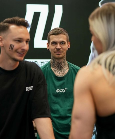 黒人のオンリーファンズ 無料ポルノ ギャラリー