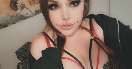 Urlgirlfriend アートモデル 画像