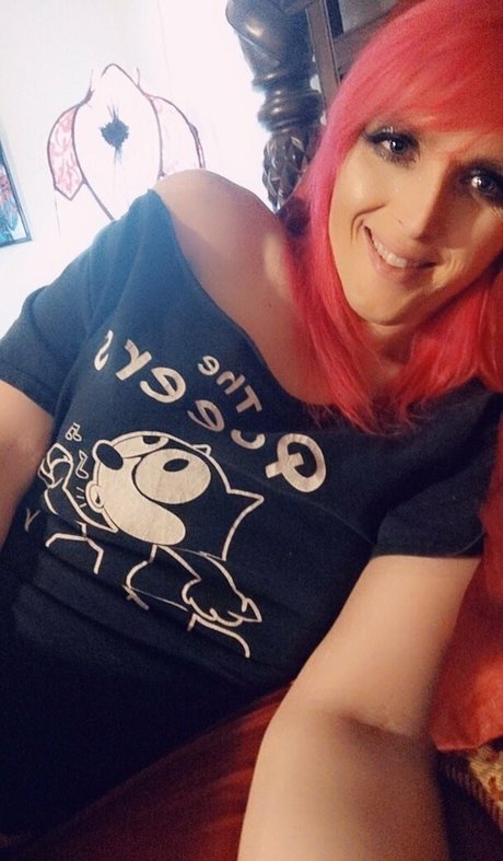 lilylarceny ポルノスター ホット 写真