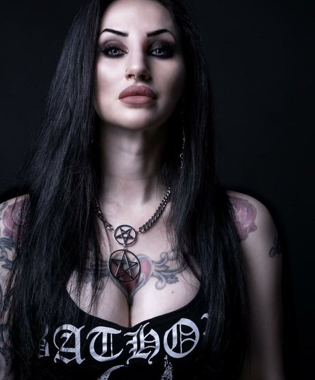 Madeleine Liljestam スター ヌード 写真