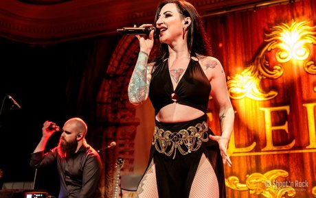 Madeleine Liljestam 高品質のスター アーカイブ