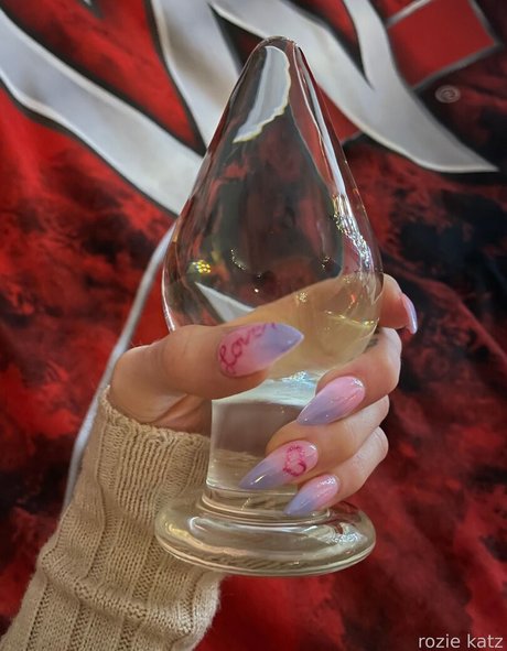 roziekatz 美しい女優 写真