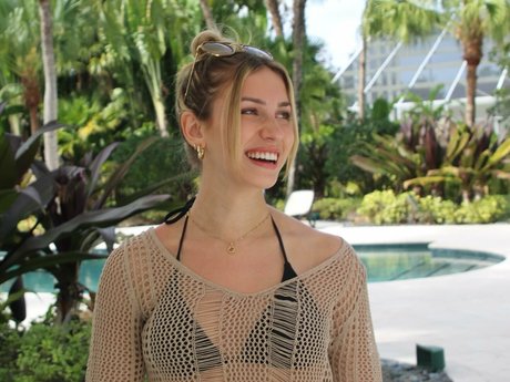 Katie Feeney セックス女優 写真