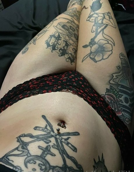 オンリーファンズを崇拝する 美しい 写真