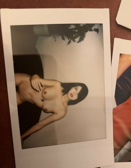 shijiuuuu127585 エロティックなモデル 写真