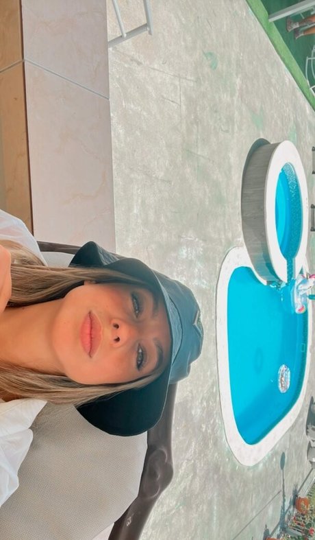 Solibeth Brito 無料モデル アーカイブ