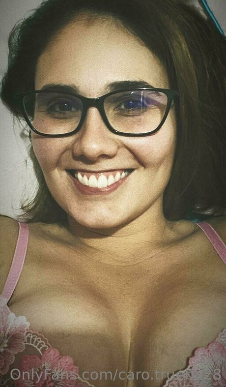 かわいいブロンドのオンリーファンズ 裸 写真