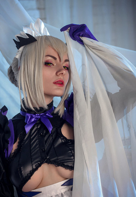 lil g cosplay ヌードモデル 写真