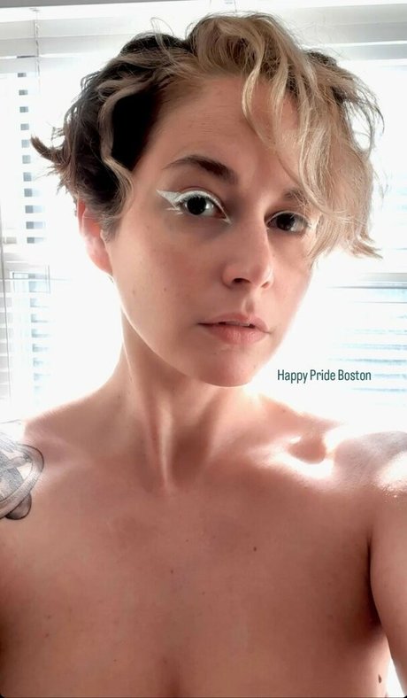 Salunes secret HDモデル 写真