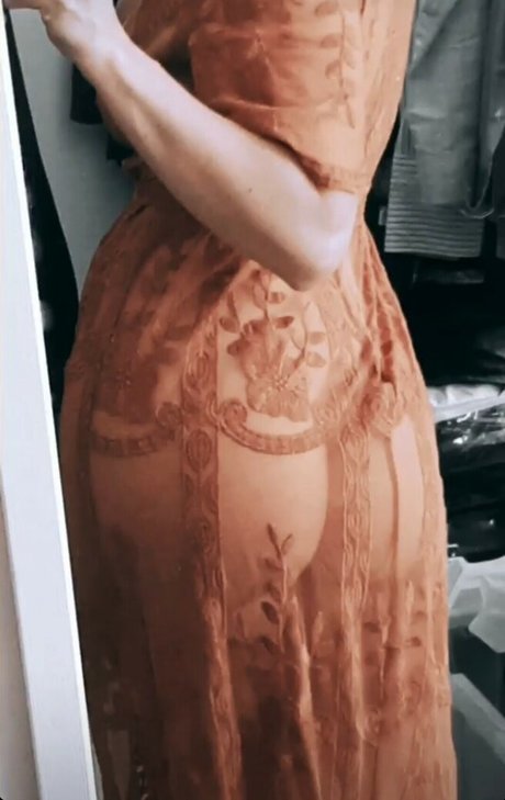 Salunes secret 素敵な女優 写真