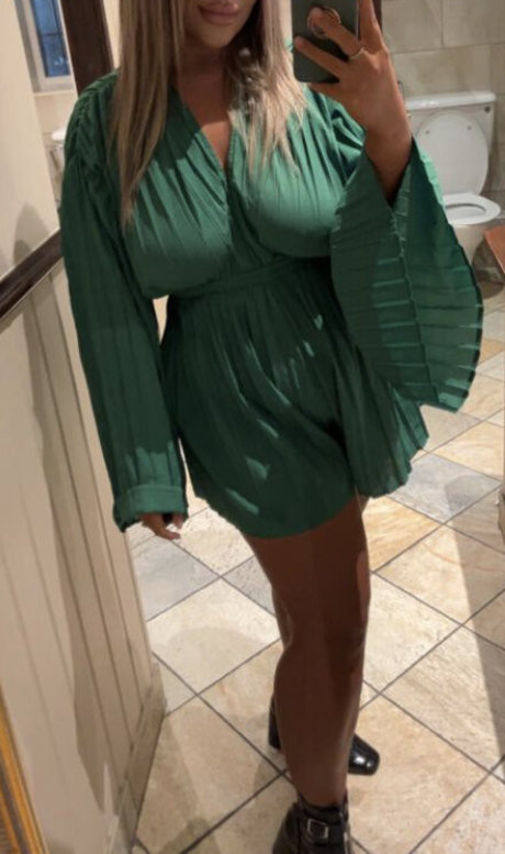 Nicole Barker HDスター 写真