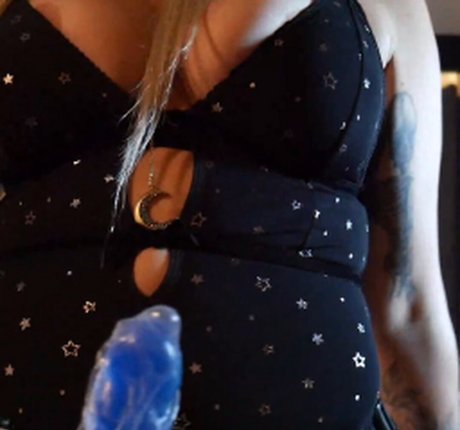 Worshipali ヌードスター 写真