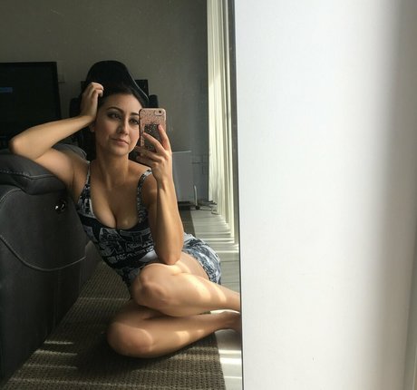 chevornkenobi アダルト女優 写真