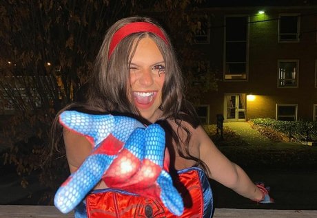 Kiley K 裸のポルノスター ギャラリー