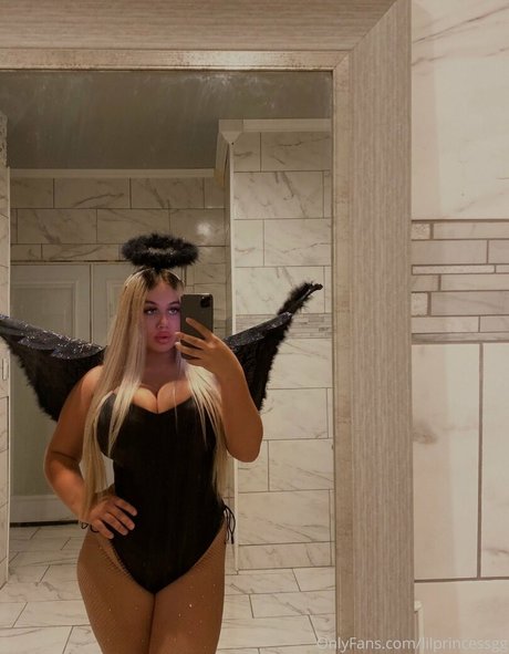 タンオンリーファン 無料セクシー 写真