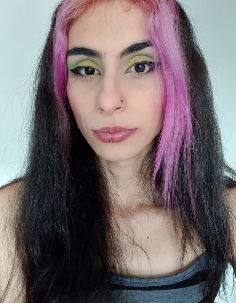 Luna Del Rey セックスポルノスター ギャラリー