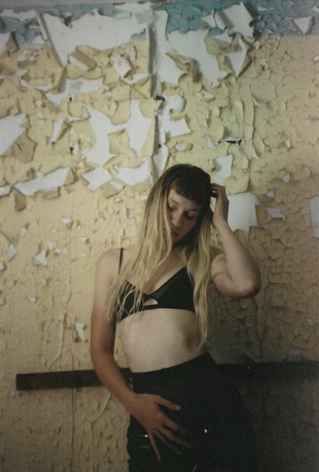 bb apathy ポルノスター 高品質 画像