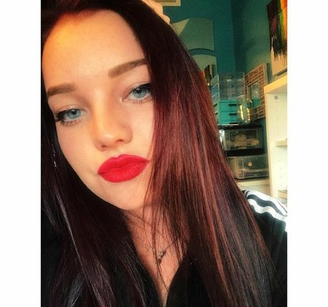 honeyiced トップポルノスター 写真