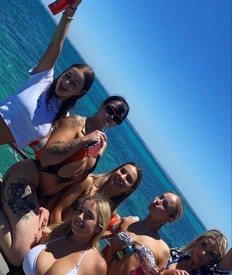 Arlea スターセックス 写真