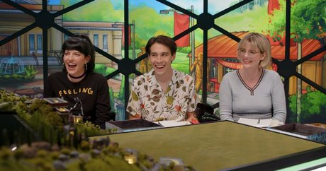 Siobhan Thompson アートスター 写真