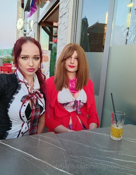 sissyhaileydoll 写真集