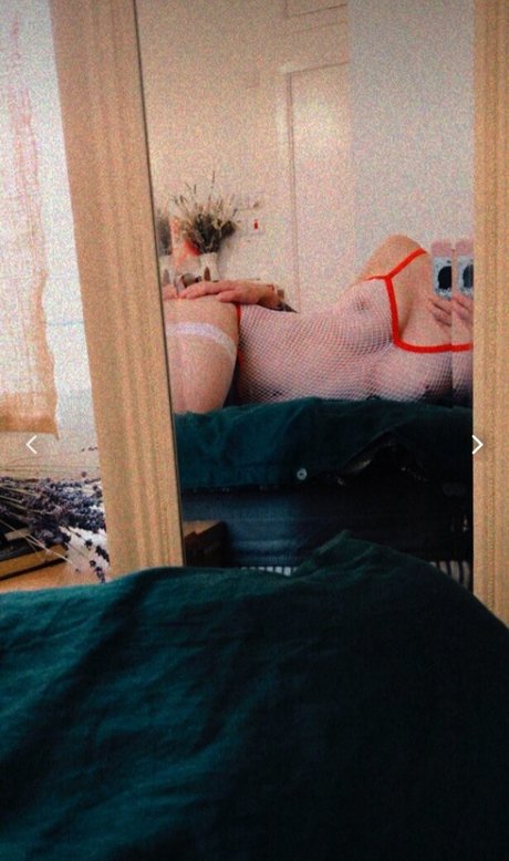 bhadxbambii 高品質のポルノスター ギャラリー