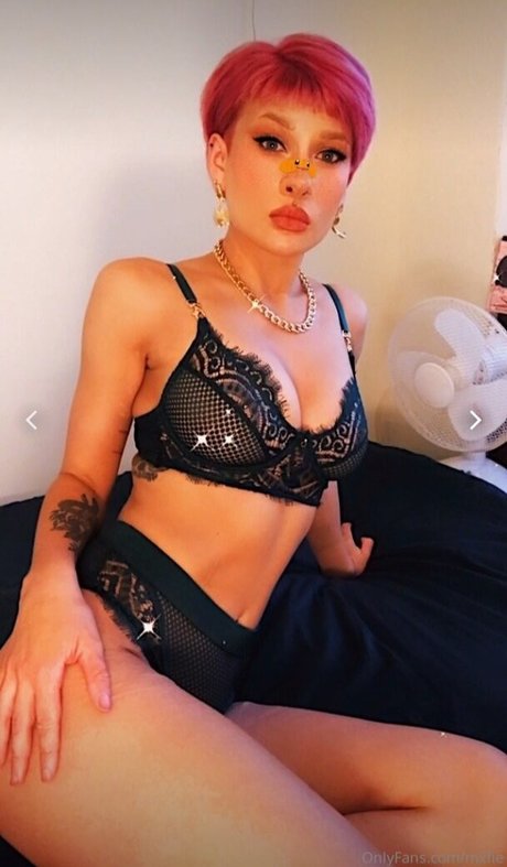 bhadxbambii xxx女優 画像