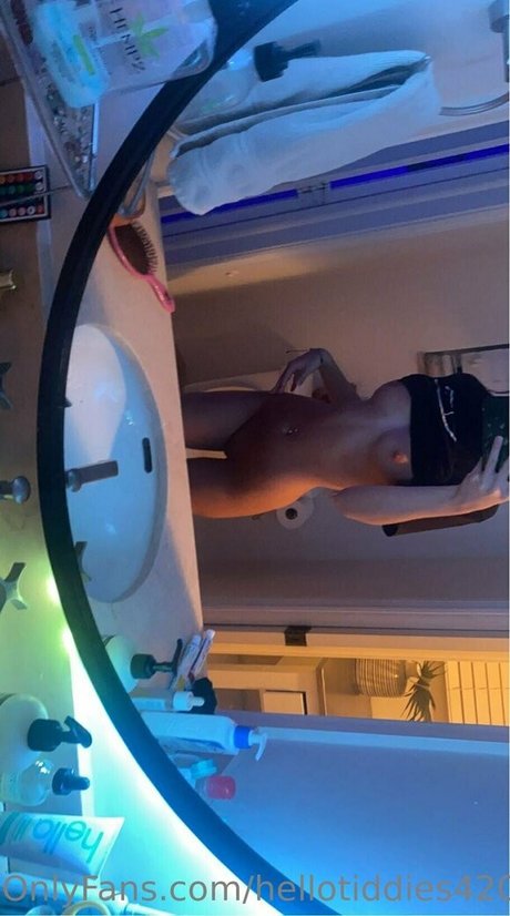 josswrld ヌードのポルノスター 画像