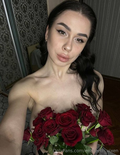 elizabeth natural トップスター 写真