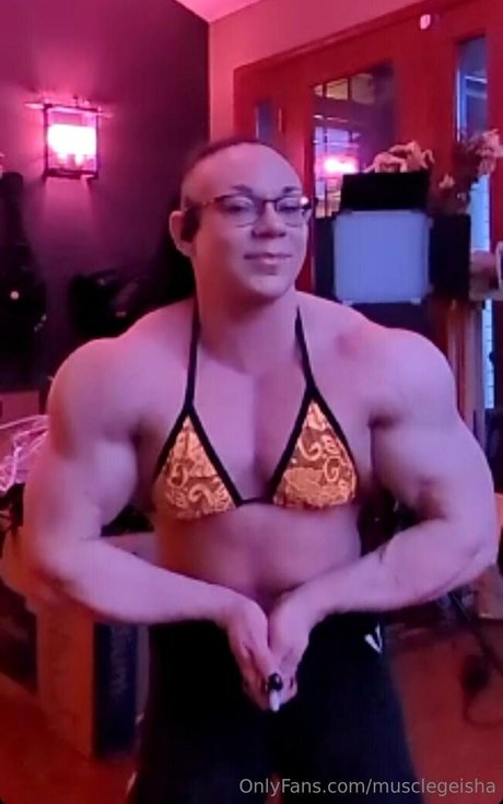 musclegeisha 独占女優 写真