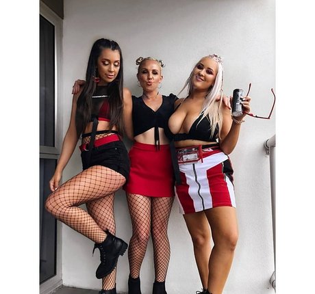 POV 熟女 オンリーファンズ 無料セックス 画像