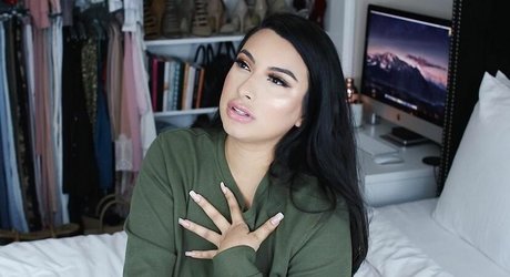 Wendy Alcala 裸の女優 画像