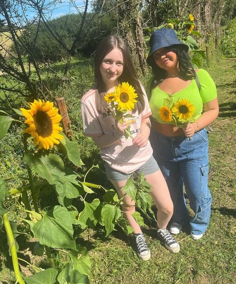 セクシーなブルネットのオンリーファンズ えろ 画像