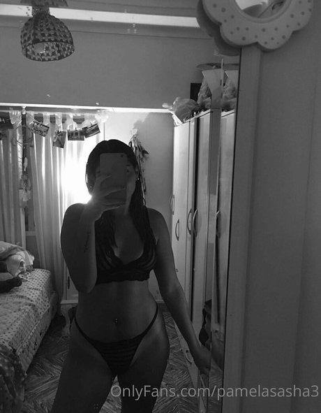 pamelasasha3 ポルノスター 可愛い 写真