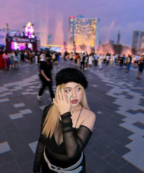 Zareena 美しいモデル 写真