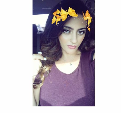 Maria Sharrad プロフィール写真