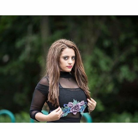 Maria Sharrad 最高のスター アーカイブ