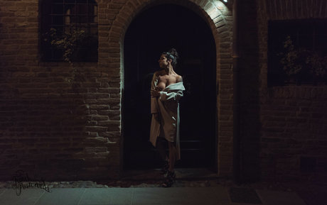 足 マンコ オンリーファンズ ホットヌード 画像