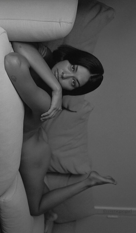 アニメガールズオンリーファン セクシーヌード 写真