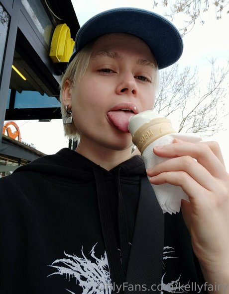 kellyfairy ポルノスター アダルト ギャラリー