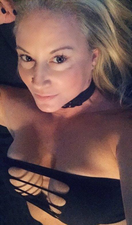 Tammy Sunny Sytch 完璧な女優 写真