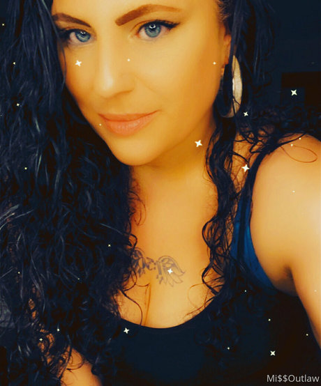 missoutlawakaladyk 完璧な女優 画像