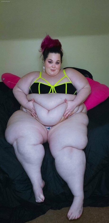 裸の女の子オンリーファンズ 無料セクシー 画像