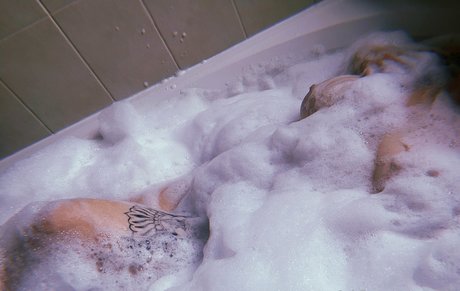 sage 111 ポルノモデル 写真