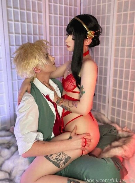 f ukuro 最高のモデル 写真