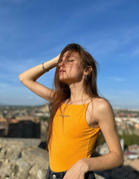 40歳のオンリーファンズ 美しいヌード アーカイブ